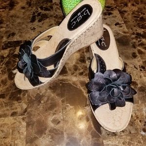 BORN CONCEPT SANDALS
